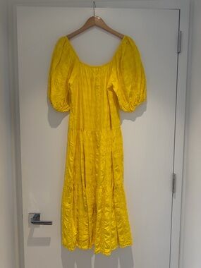 Solid&Strioed Puff-Sleeve Dress
